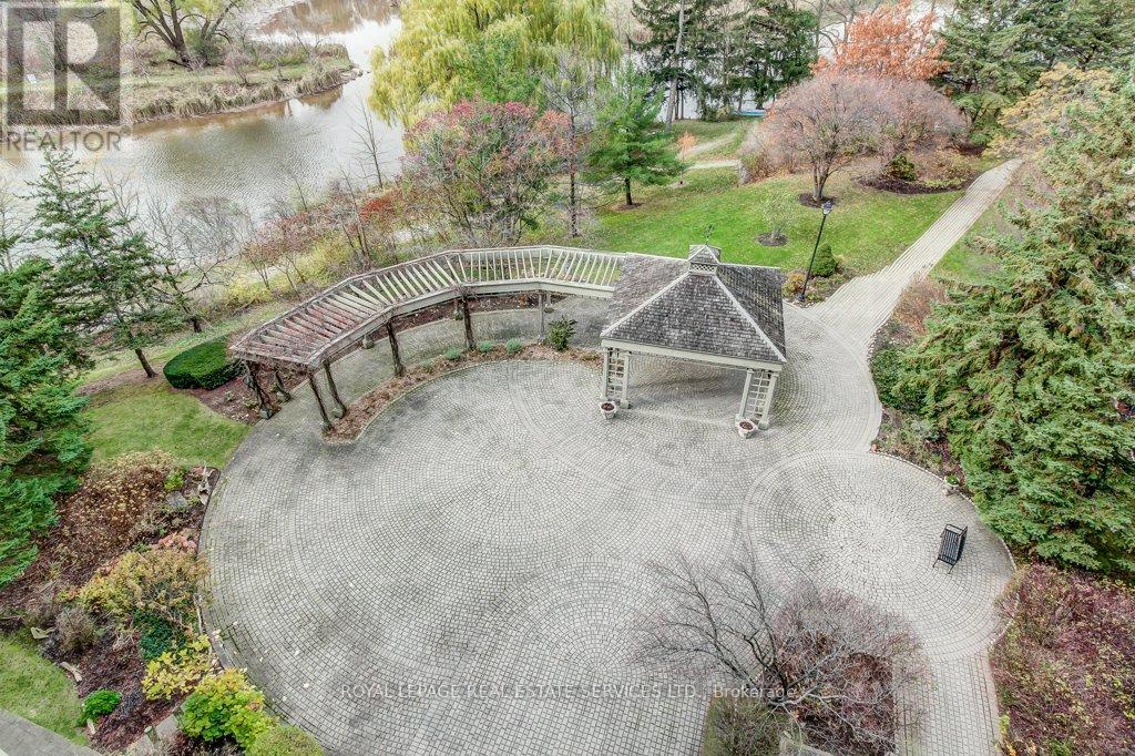 415 - 2511 Lakeshore Road W, Oakville, Ontario  L6L 6L9 - Photo 44 - W12093342
