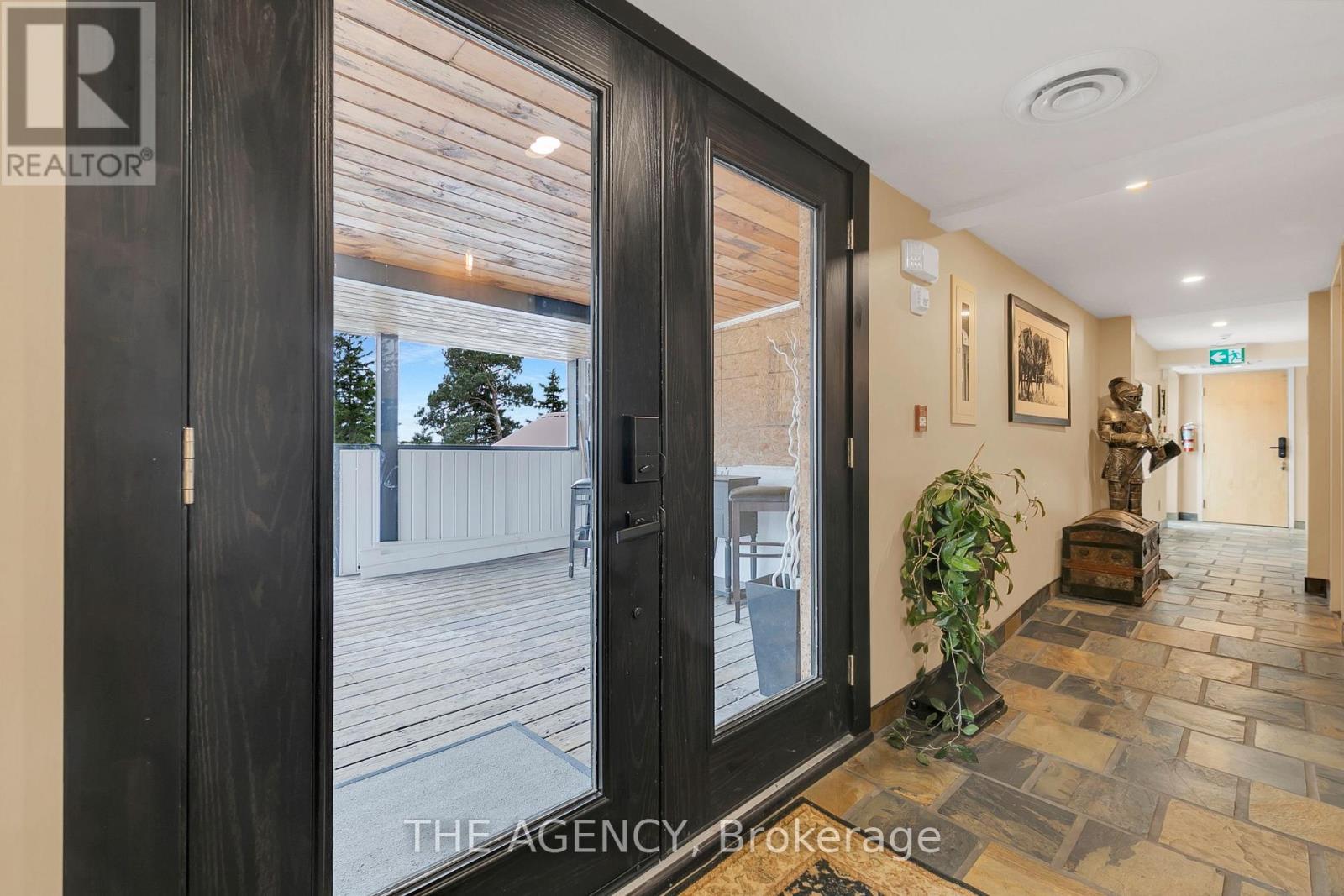 3215 Roseville Road, North Dumfries, Ontario  N0B 1E0 - Photo 31 - X12093314