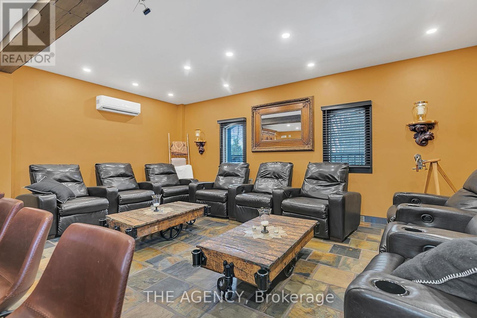 3215 Roseville Road, North Dumfries, Ontario  N0B 1E0 - Photo 40 - X12093314