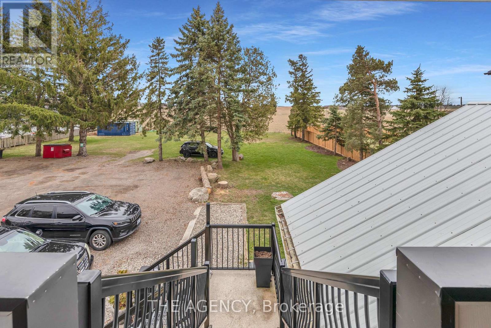 3215 Roseville Road, North Dumfries, Ontario  N0B 1E0 - Photo 44 - X12093314
