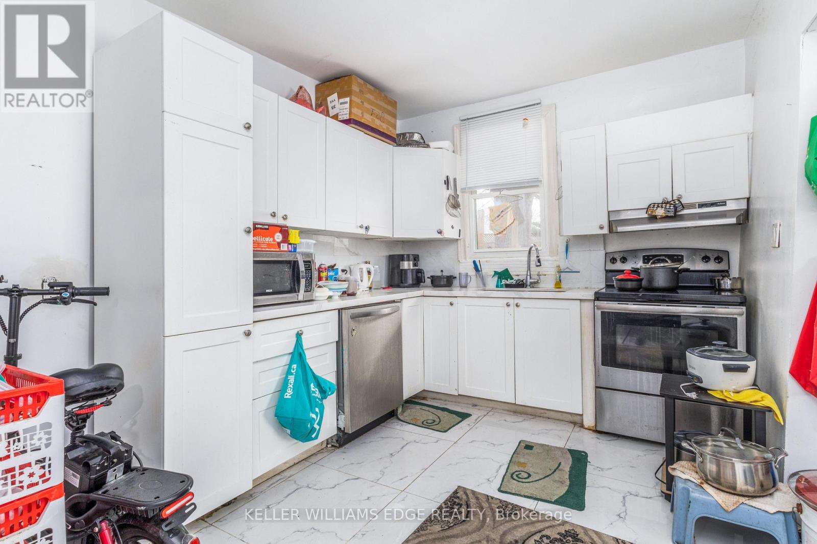 179 Wilson Street, Hamilton, Ontario  L8R 1E3 - Photo 14 - X12093343