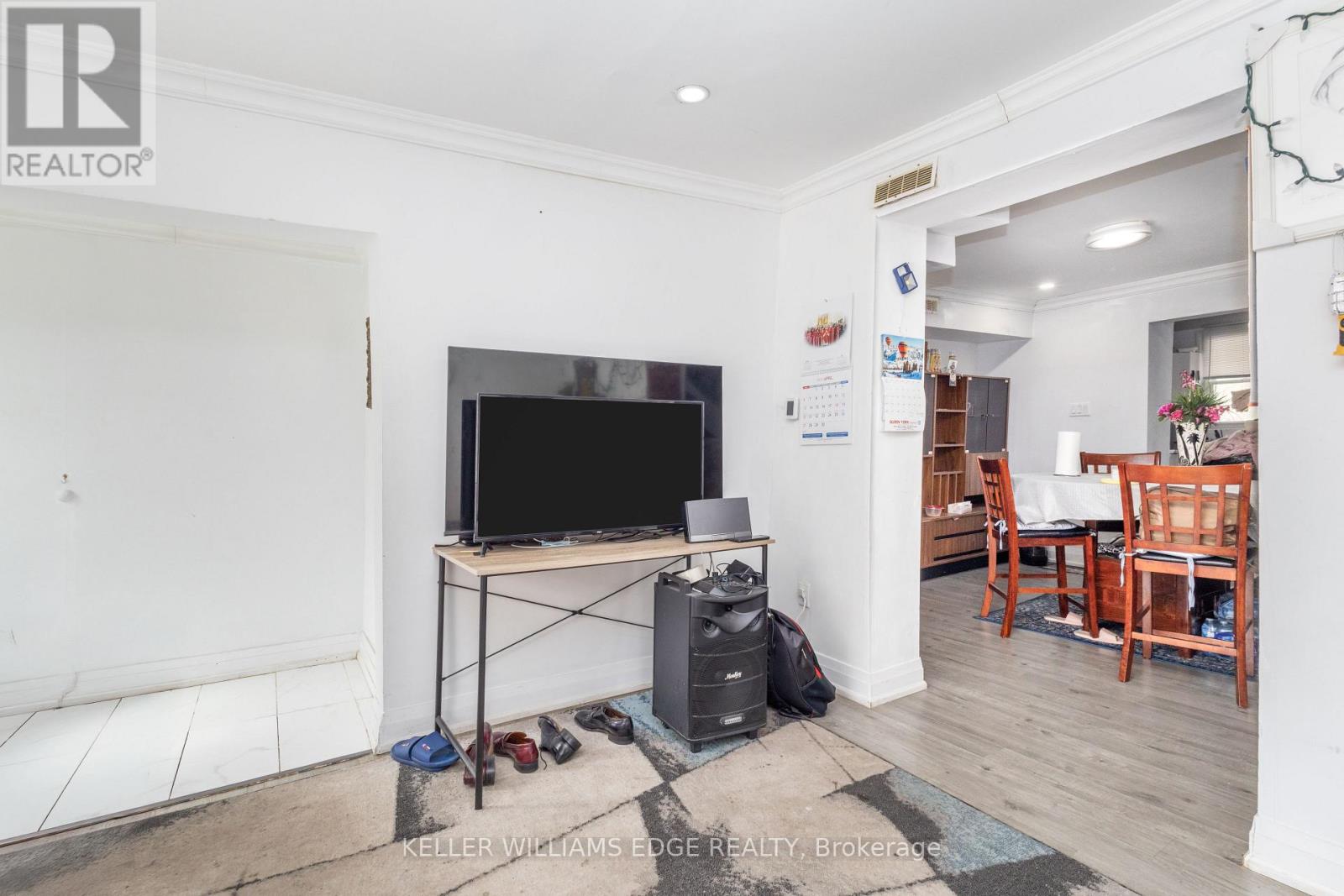 179 Wilson Street, Hamilton, Ontario  L8R 1E3 - Photo 8 - X12093343