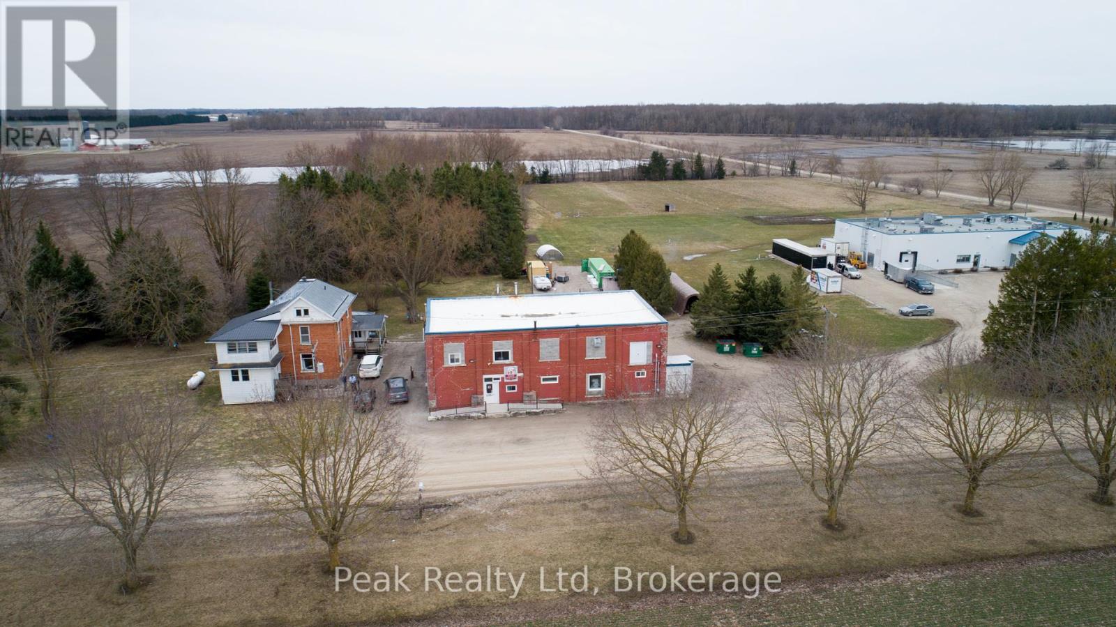 6687 Line 71 Line W, North Perth, Ontario  N0G 1B0 - Photo 16 - X12090278