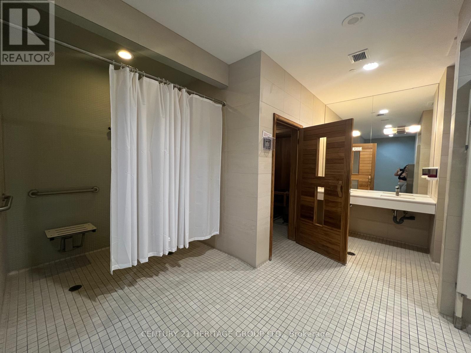 1604 - 30 Herons Hill Way, Toronto, Ontario  M2J 0A7 - Photo 21 - C11928192