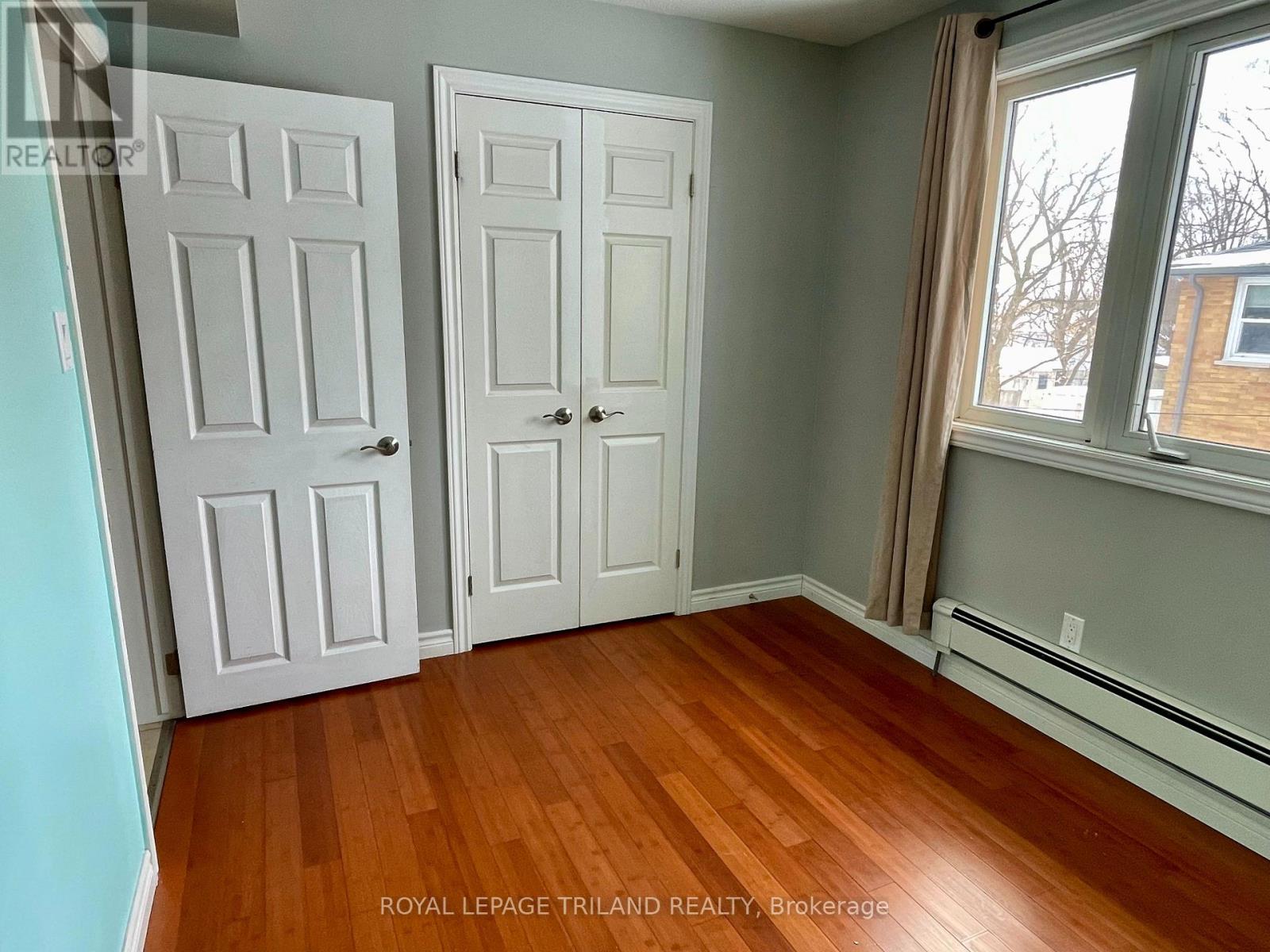 Upper - 1771 Wavell Street, London East, Ontario  N5W 2E2 - Photo 5 - X12093405