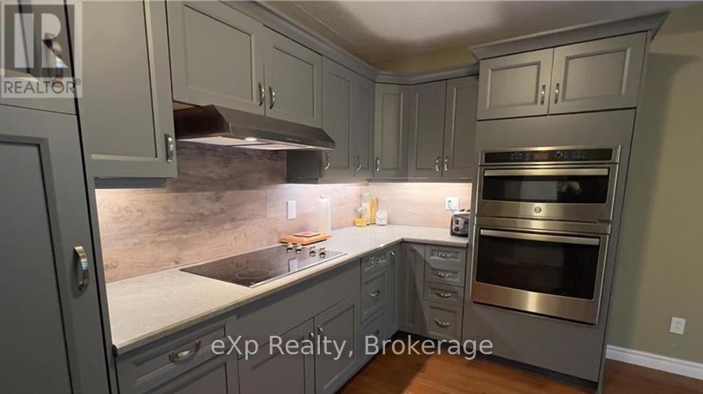 73615 10th Side Road, West Grey, Ontario  N4N 3B9 - Photo 13 - X12093402