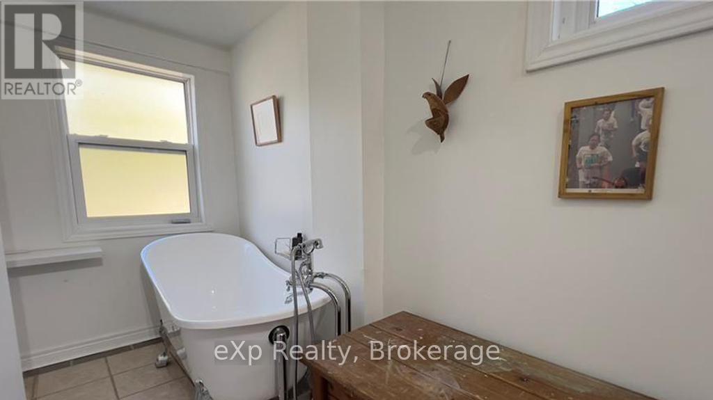 73615 10th Side Road, West Grey, Ontario  N4N 3B9 - Photo 19 - X12093402