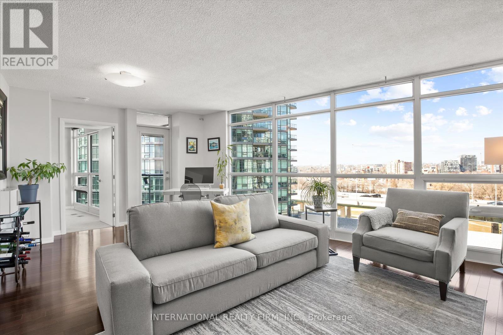 1202 - 219 FORT YORK BOULEVARD, Toronto, Ontario