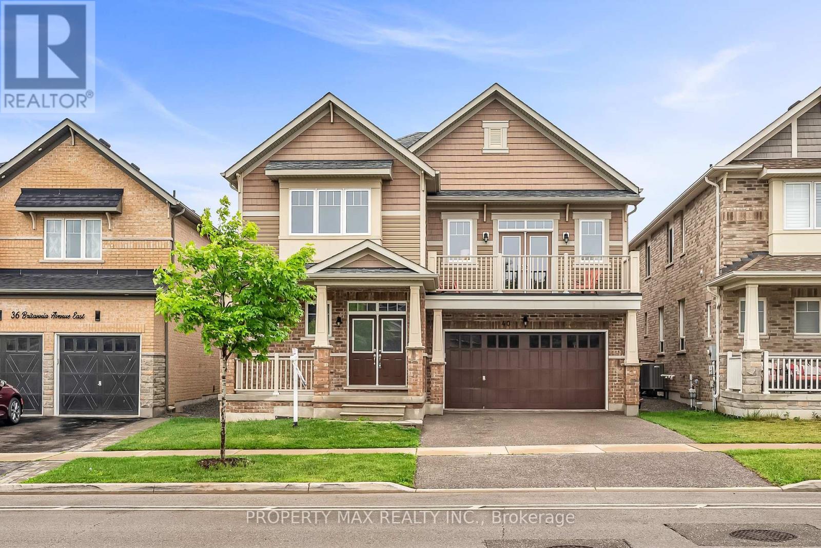 Property at 40 BRITANNIA AVENUE E image 1