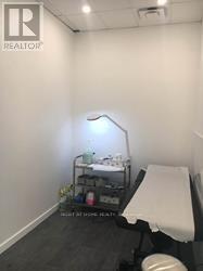 263 - 7163 Yonge Street, Markham (Thornhill), Ontario  L3T 0C6 - Photo 8 - N12093428