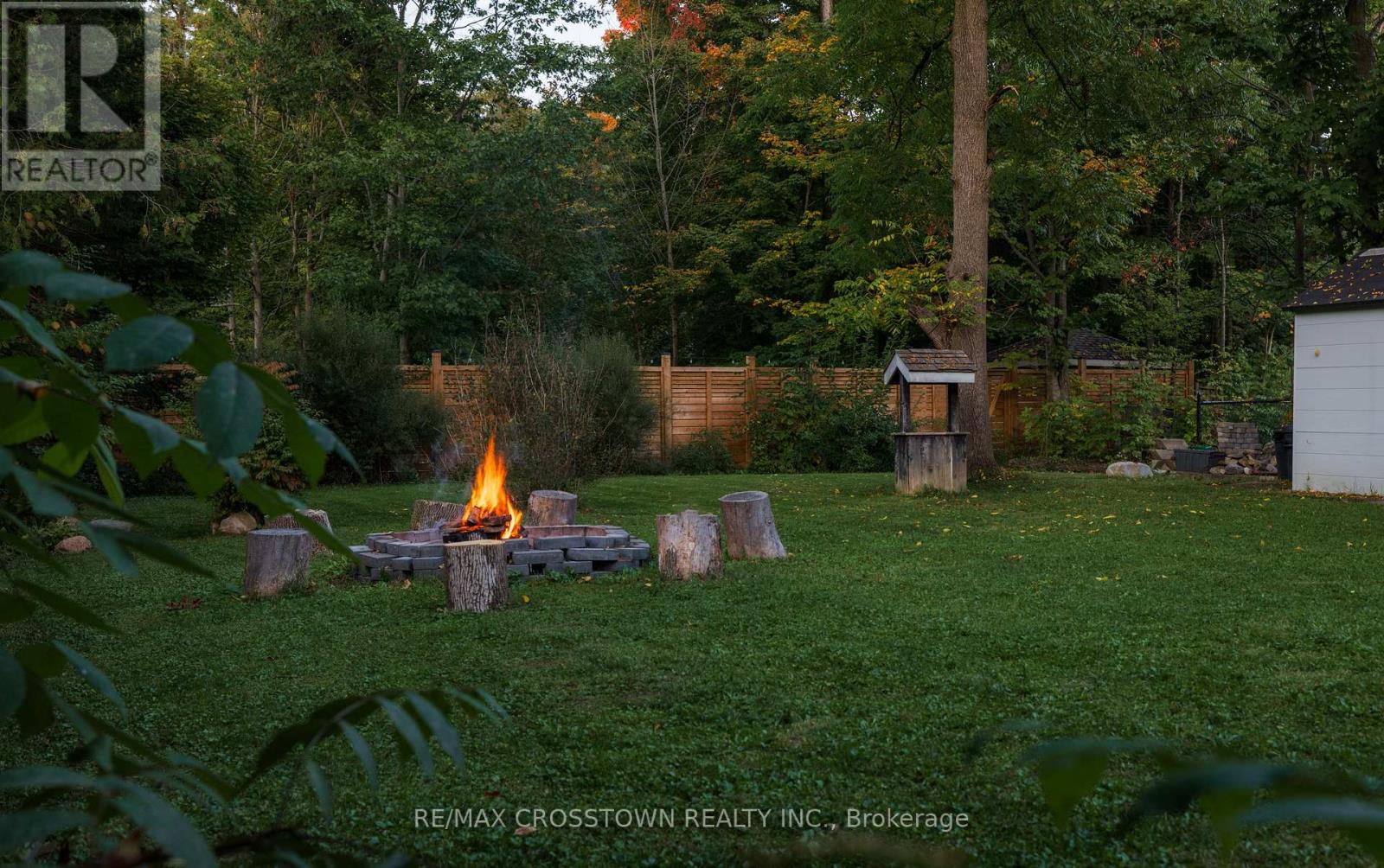 47 Lakeshore Road W, Oro-Medonte, Ontario  L0L 2E0 - Photo 25 - S12093414