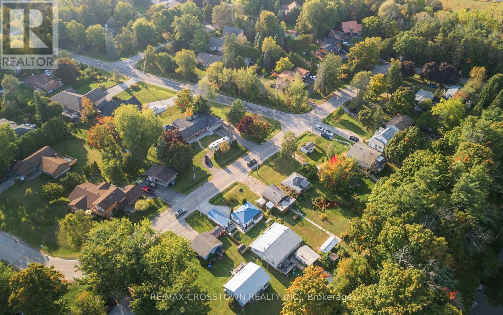 47 Lakeshore Road W, Oro-Medonte, Ontario  L0L 2E0 - Photo 32 - S12093414
