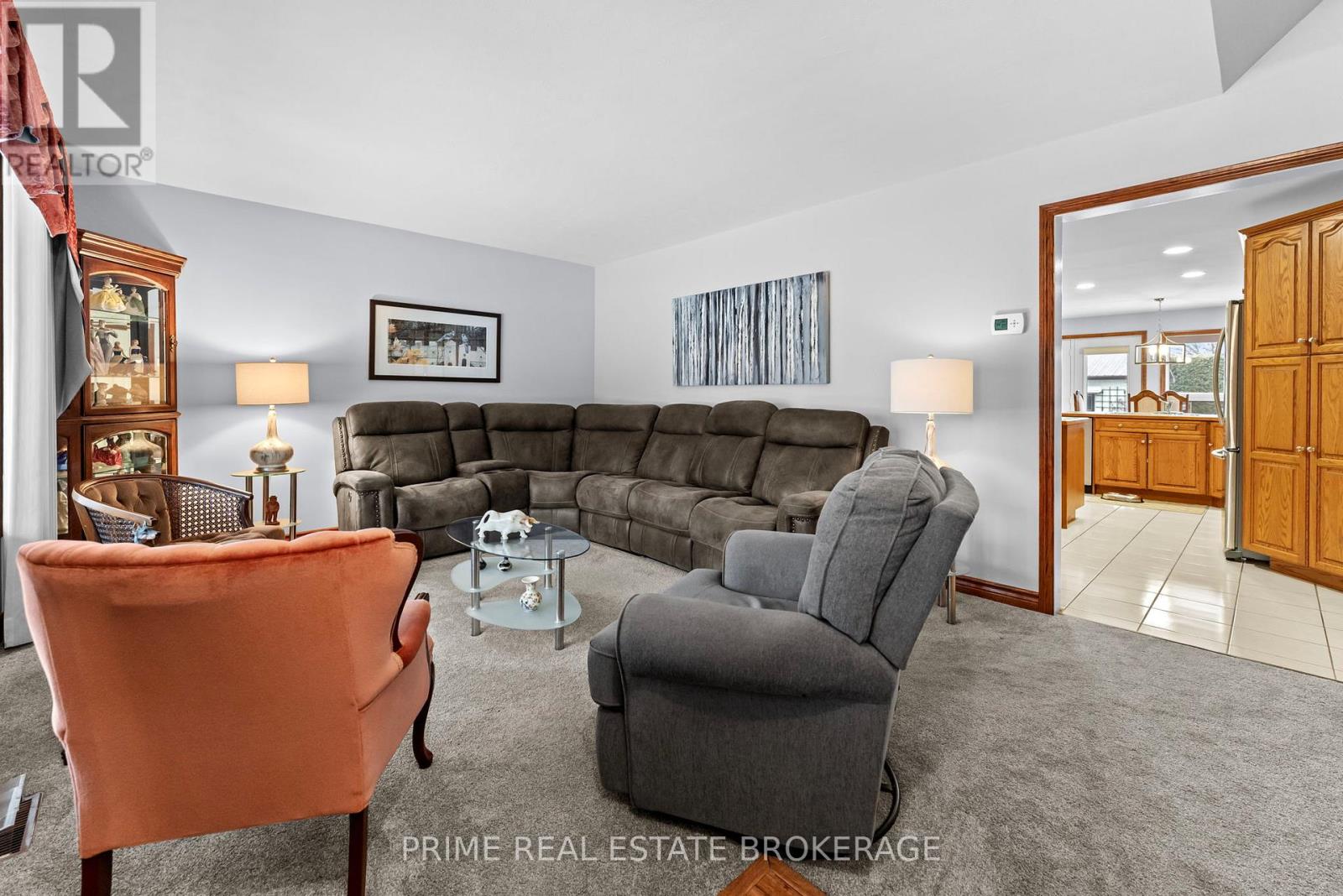 Property at 385 BEAMISH STREET image 4