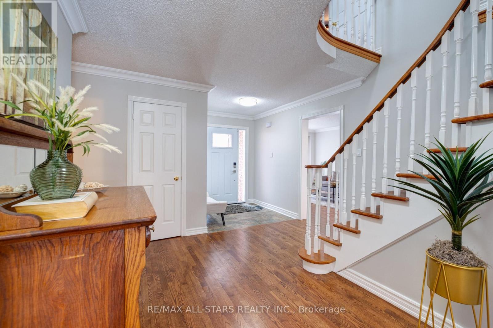 Property at 292 CALLAGHAN CRESCENT image 3
