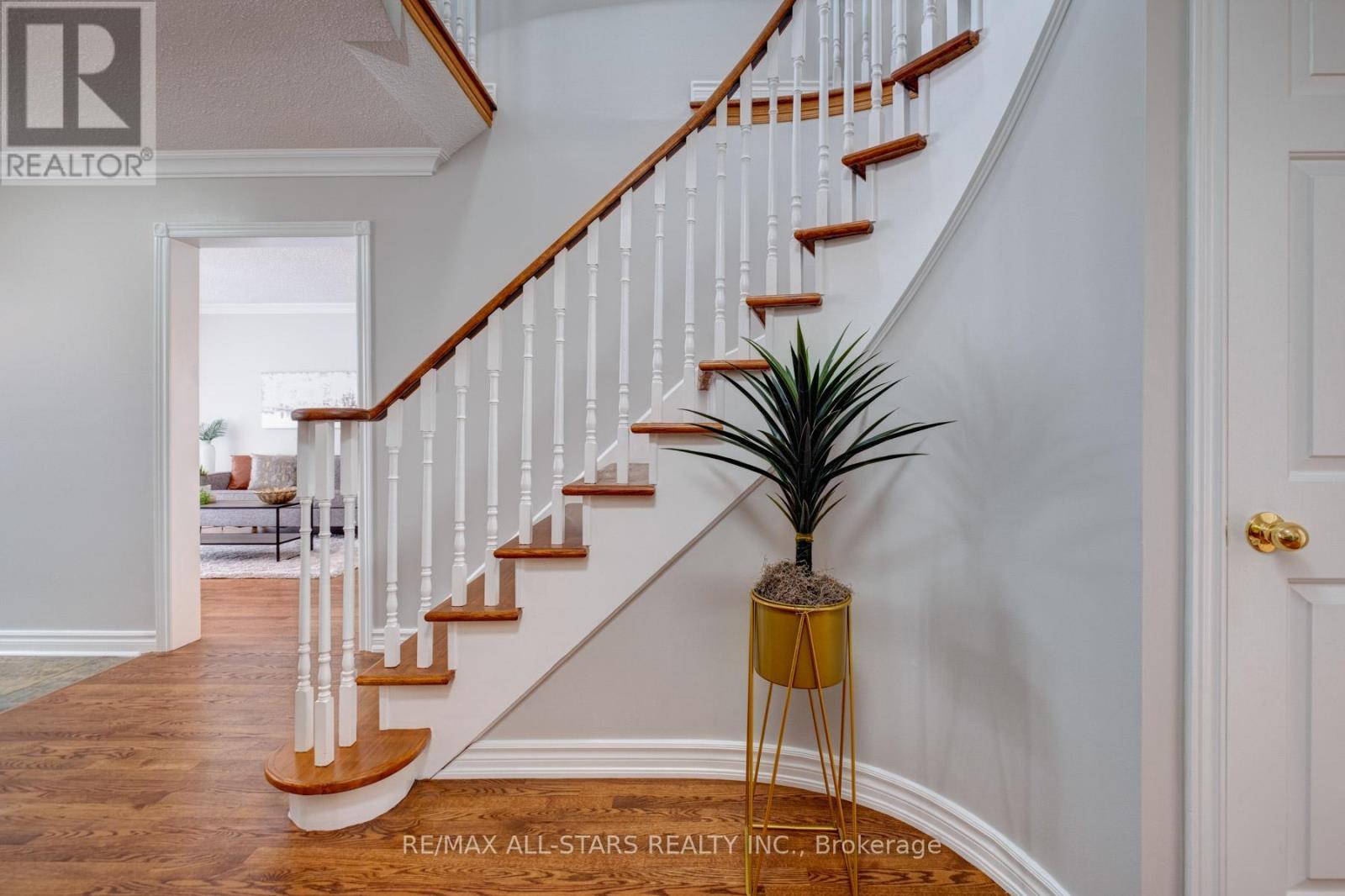 Property at 292 CALLAGHAN CRESCENT image 4