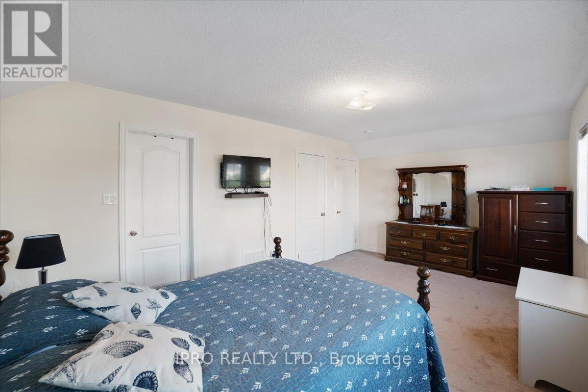 314 Wallace Street, Shelburne, Ontario  L9V 2S2 - Photo 16 - X12093386