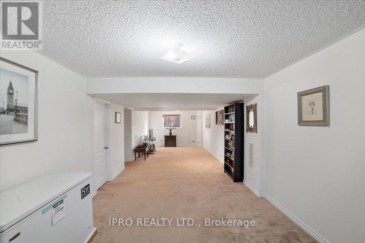 314 Wallace Street, Shelburne, Ontario  L9V 2S2 - Photo 22 - X12093386