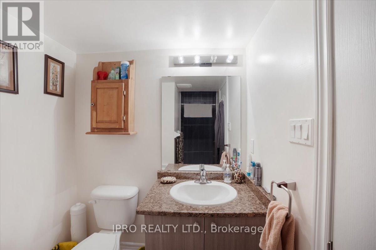 314 Wallace Street, Shelburne, Ontario  L9V 2S2 - Photo 27 - X12093386