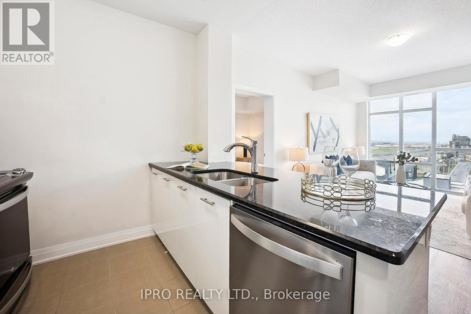 903 - 16 Concord Place, Grimsby, Ontario  L3M 0J1 - Photo 13 - X12090146
