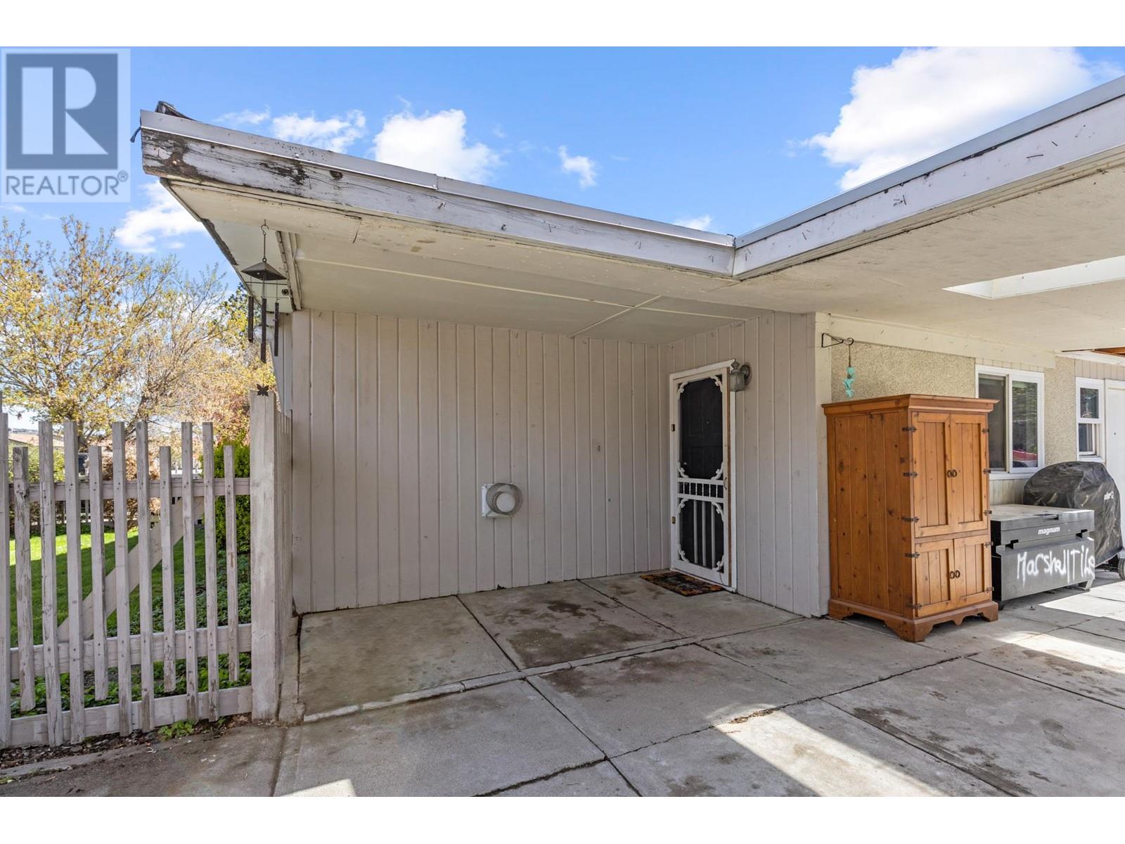 Property at 2431 Bering Road image 3
