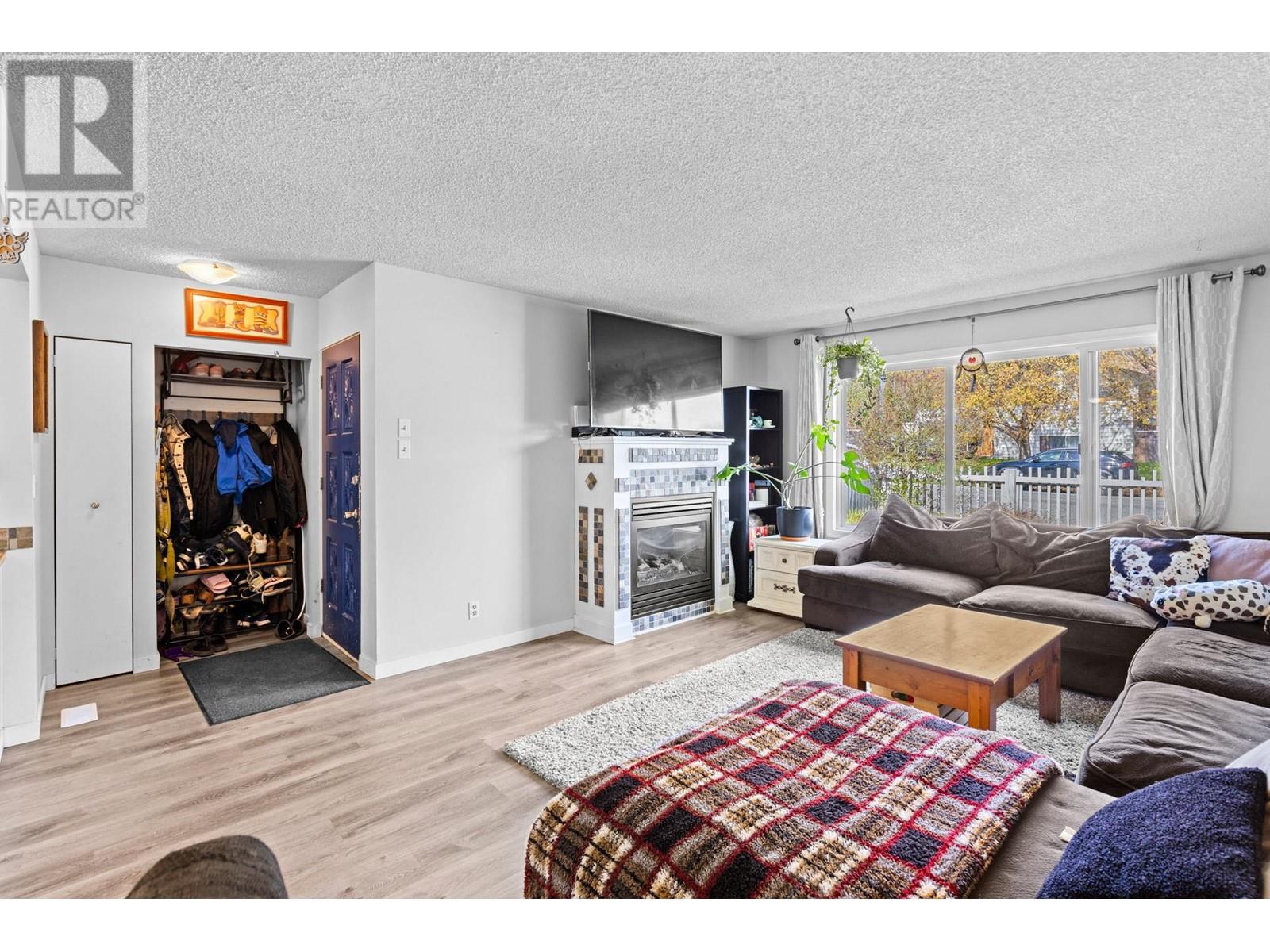 Property at 2431 Bering Road image 5
