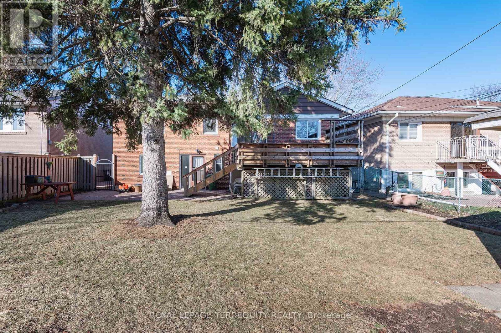 36 Breadner Drive, Toronto, Ontario  M9R 3M4 - Photo 38 - W12044694