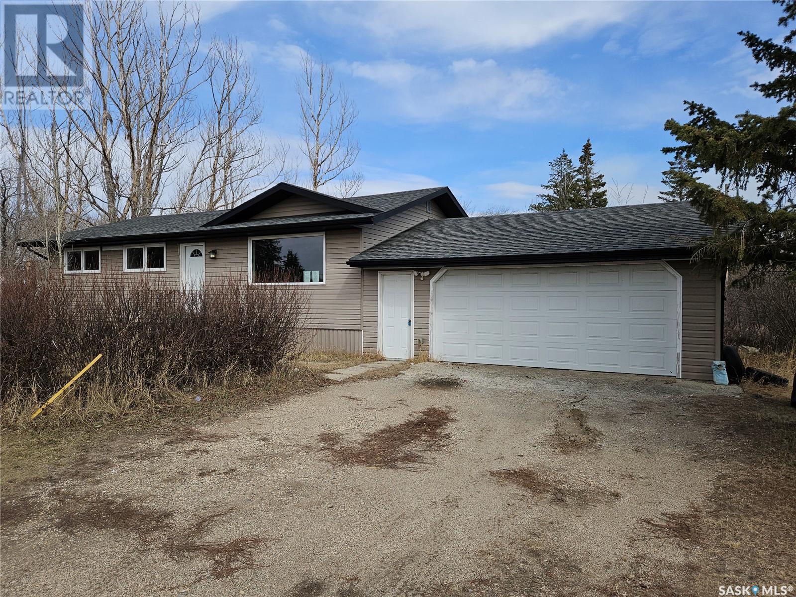 Property at 235 James STREET image 2