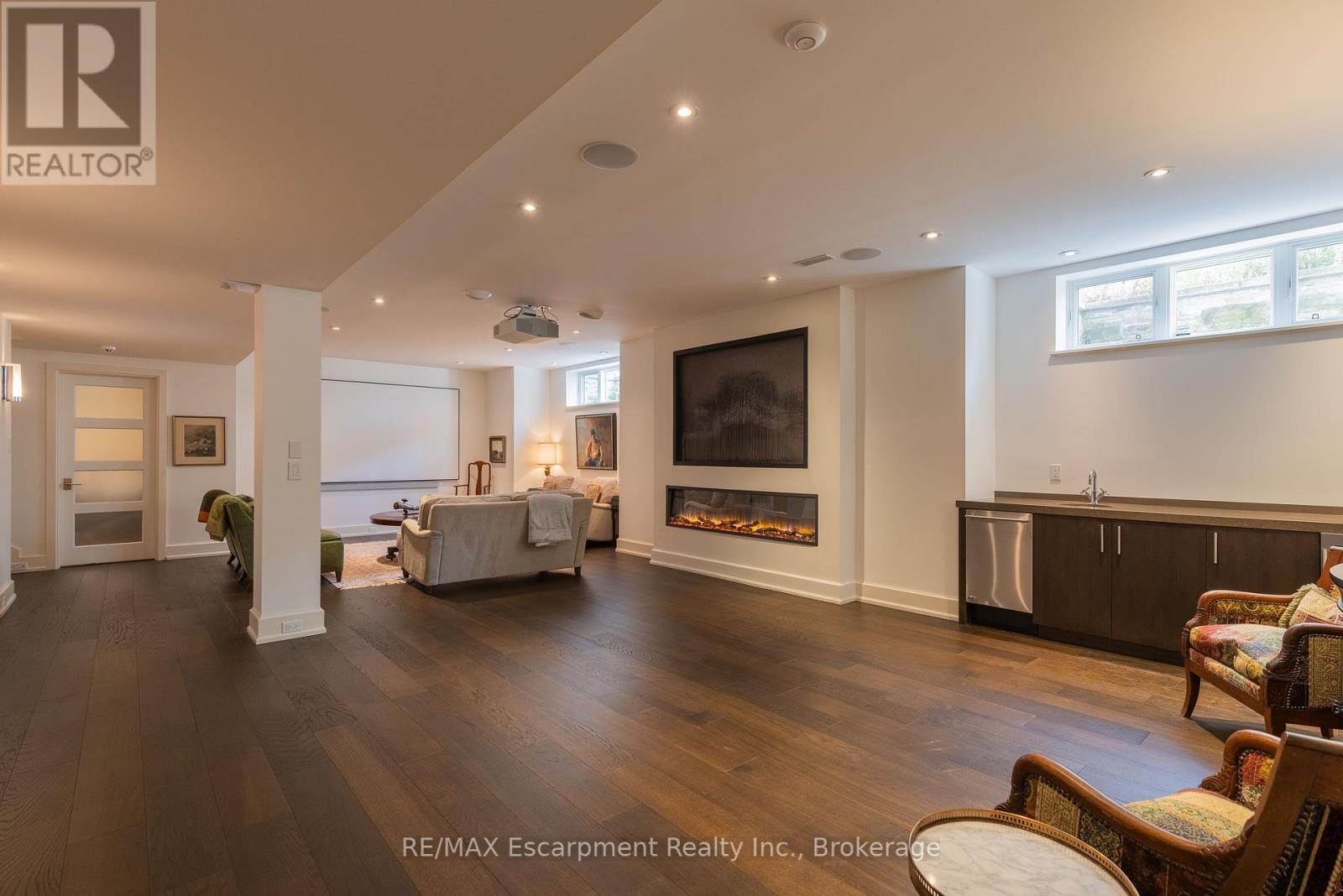 399 Randall Street, Oakville, Ontario  L6J 1R6 - Photo 29 - W12093546
