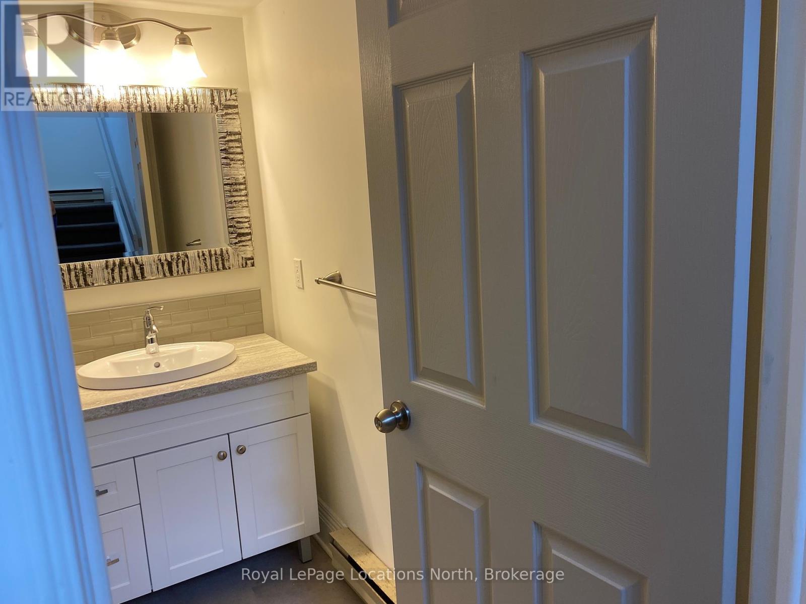 395 Mariners Way, Collingwood, Ontario  L9Y 5C7 - Photo 10 - S12093575
