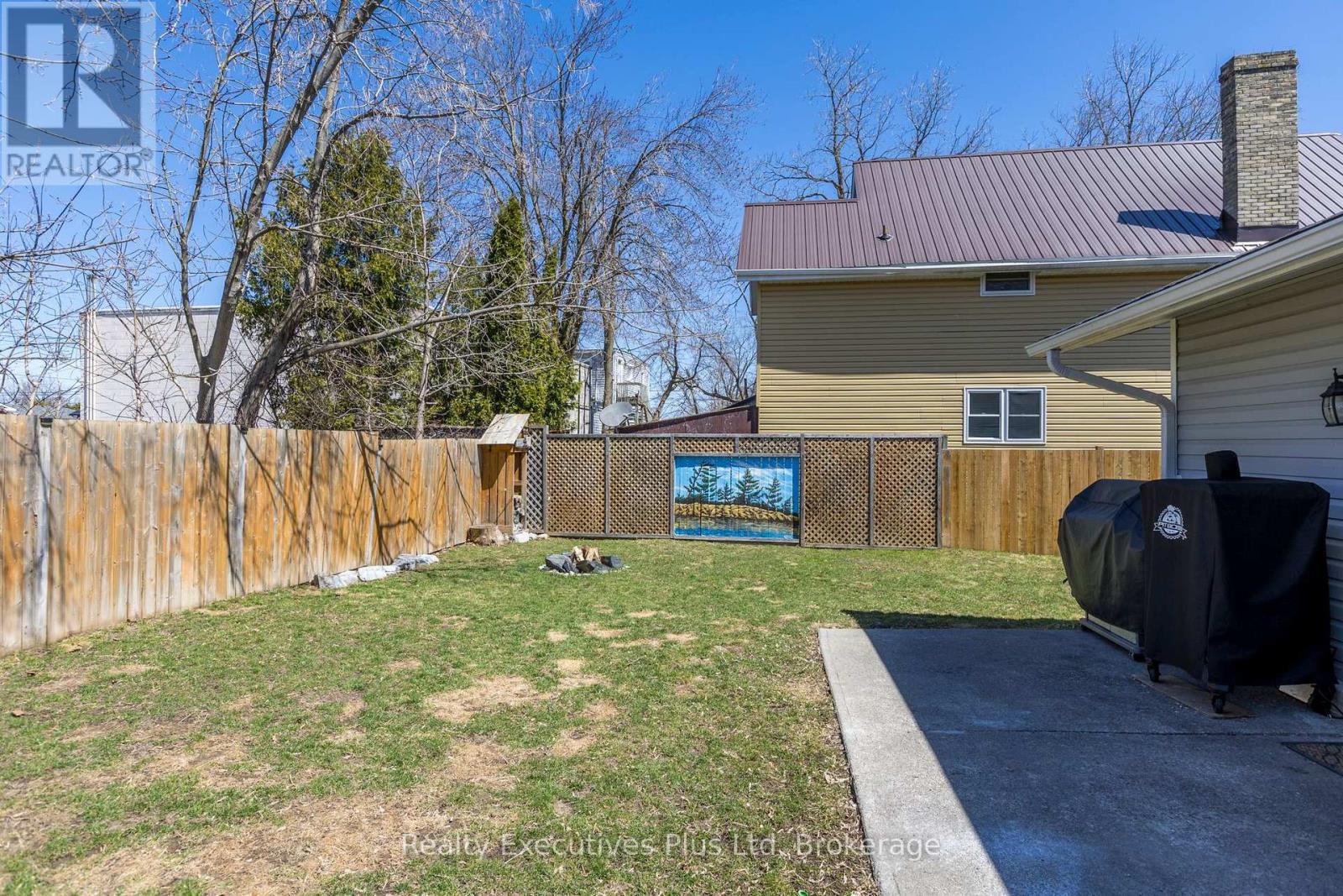 106 King Street, Kawartha Lakes, Ontario  K9V 1C9 - Photo 44 - X12093616