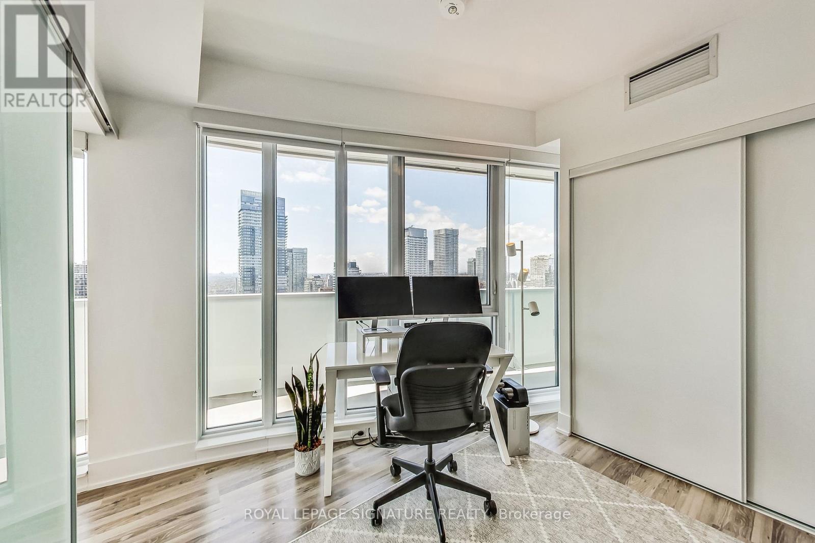 4002 - 403 Church Street, Toronto, Ontario  M4Y 0C9 - Photo 18 - C12093495