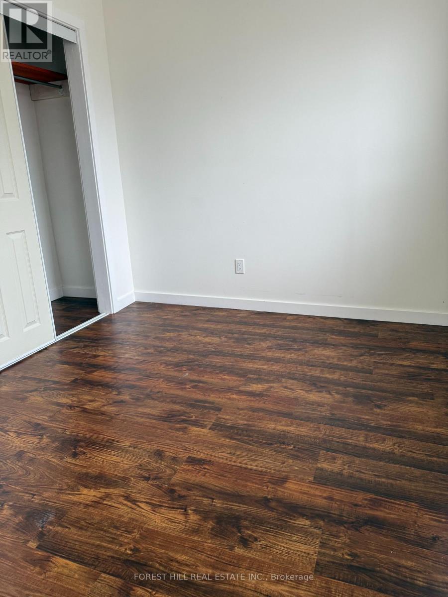 1 - 378 Bloor Street W, Toronto, Ontario  M5S 1X2 - Photo 3 - C12093604