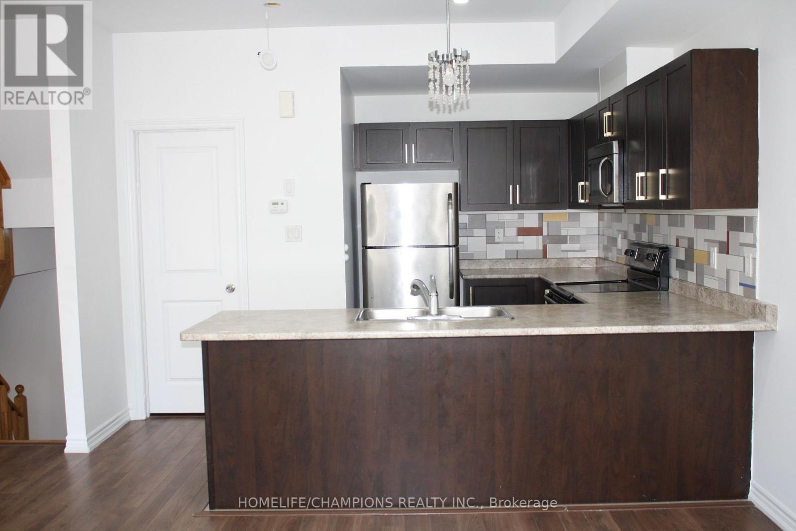 2517 Boston Glen, Pickering, Ontario  L1X 0E5 - Photo 12 - E12093480