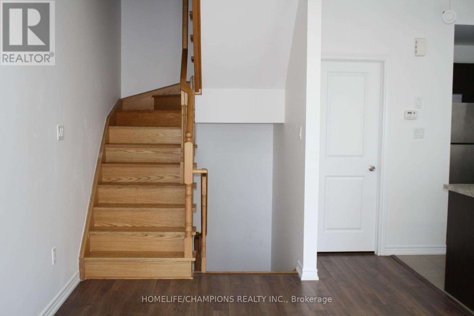 2517 Boston Glen, Pickering, Ontario  L1X 0E5 - Photo 27 - E12093480