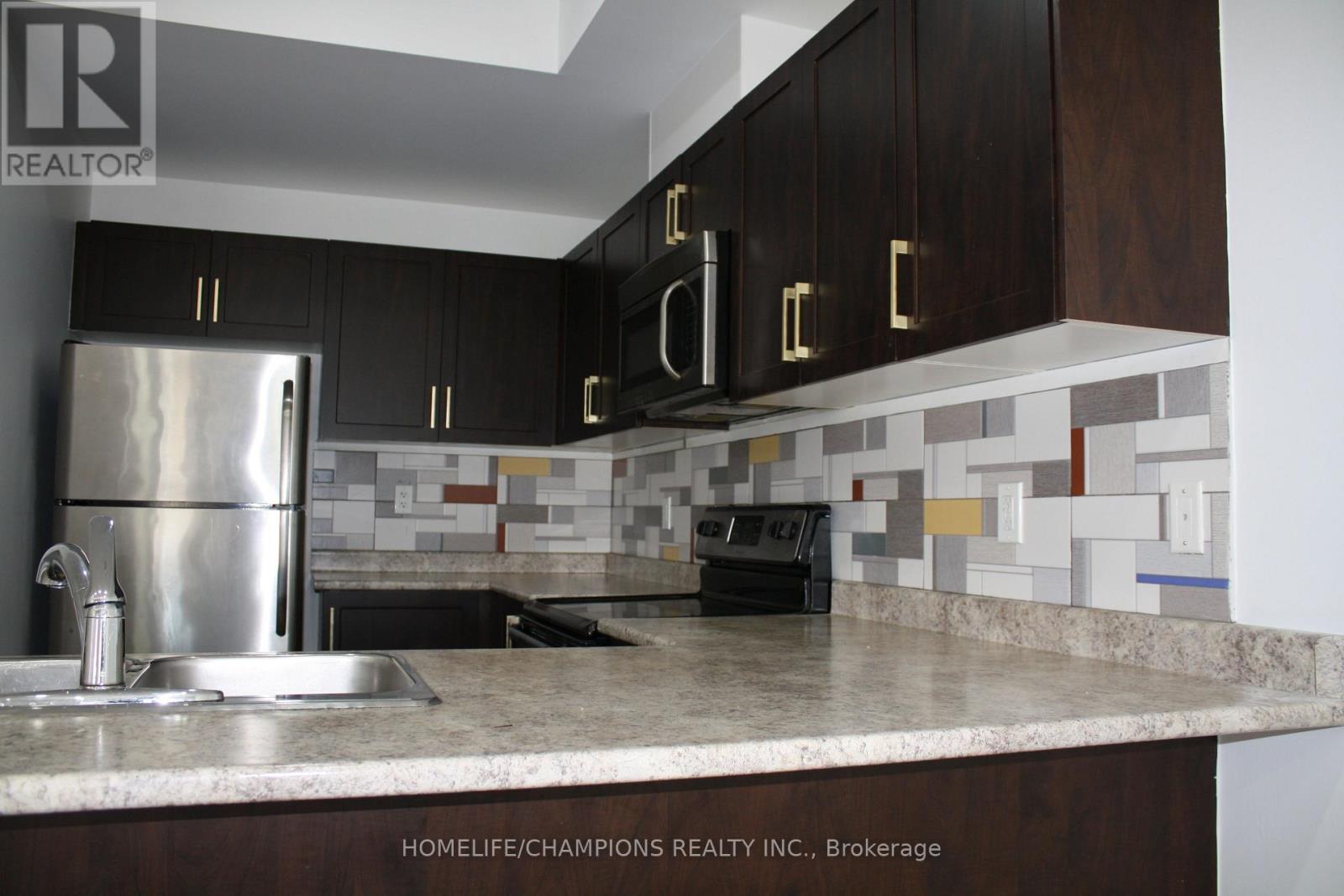 Property at 2517 BOSTON GLEN image 5