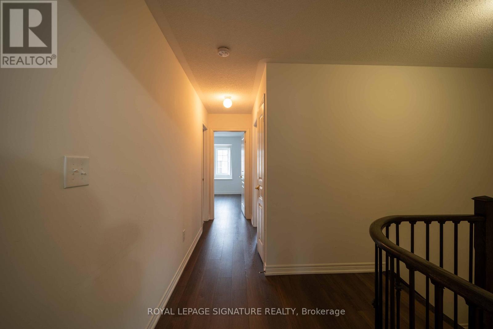 5570 Meadowcrest Avenue, Mississauga, Ontario  L5M 0V1 - Photo 20 - W12093485