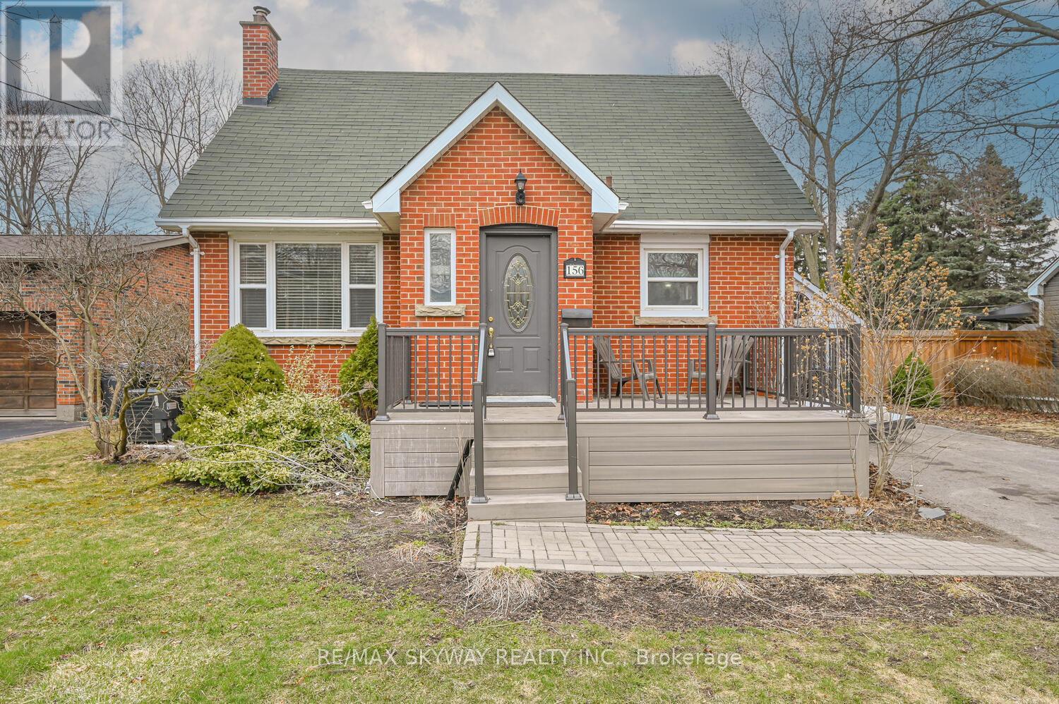 156 Mill Street S, Brampton, Ontario  L6Y 1T6 - Photo 2 - W12093509