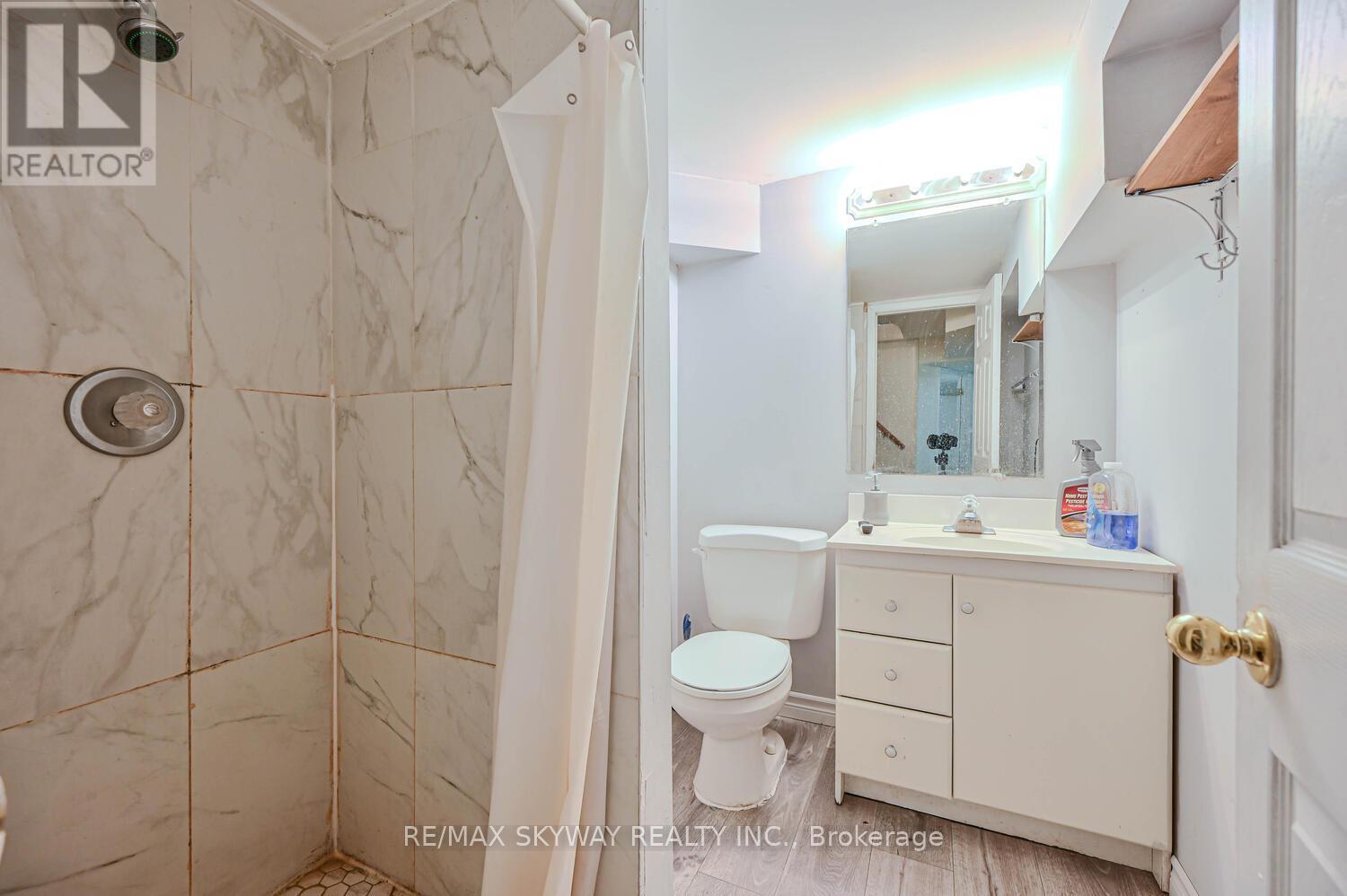 156 Mill Street S, Brampton, Ontario  L6Y 1T6 - Photo 33 - W12093509