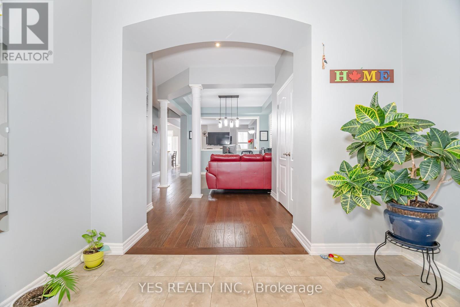 Property at 9 MEADOWCREEK ROAD image 4