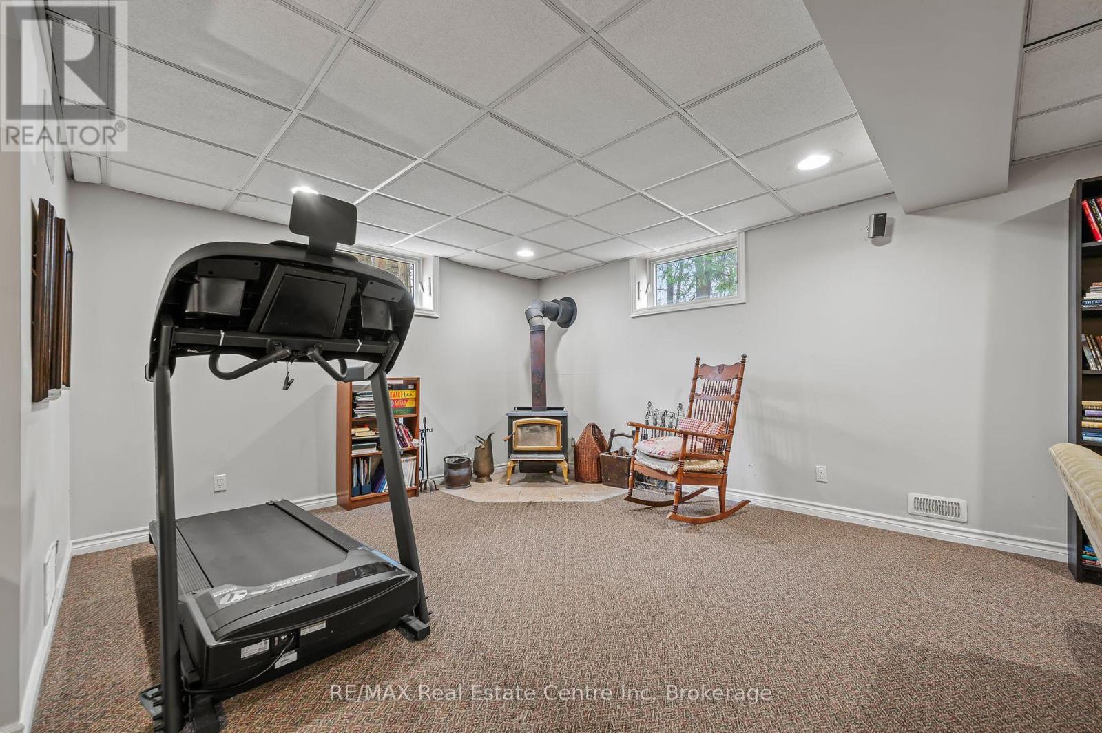 5120 Pineridge Drive, Milton, Ontario  L7J 2L7 - Photo 25 - W12090225