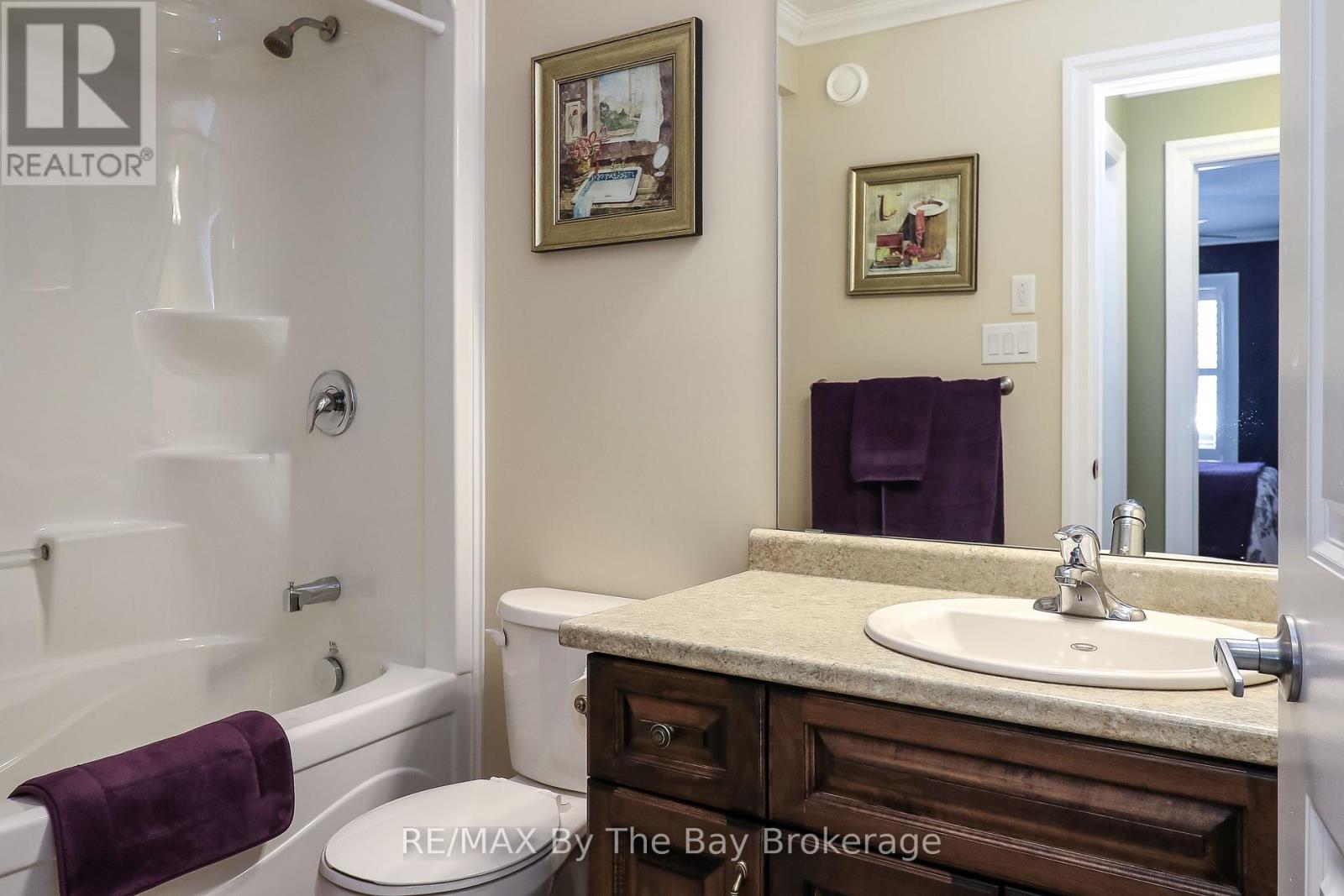 1 Garden Grove Crescent, Wasaga Beach, Ontario  L9Z 0E6 - Photo 8 - S11970367