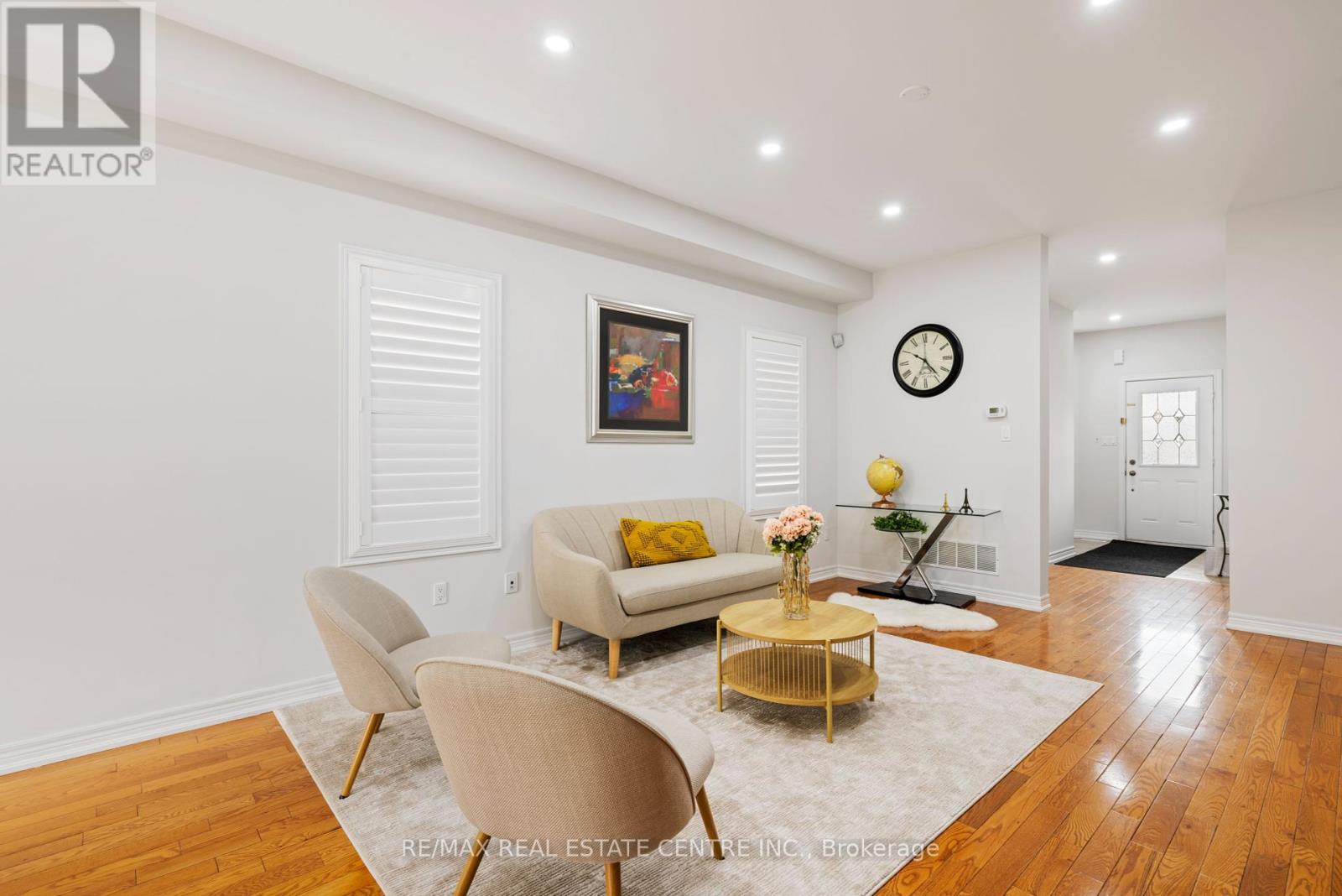 Property at 108 OZNER CRESCENT image 5