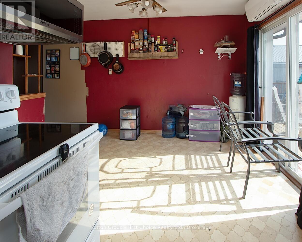 231 St. George Street, West Perth, Ontario  N0K 1N0 - Photo 7 - X12093643