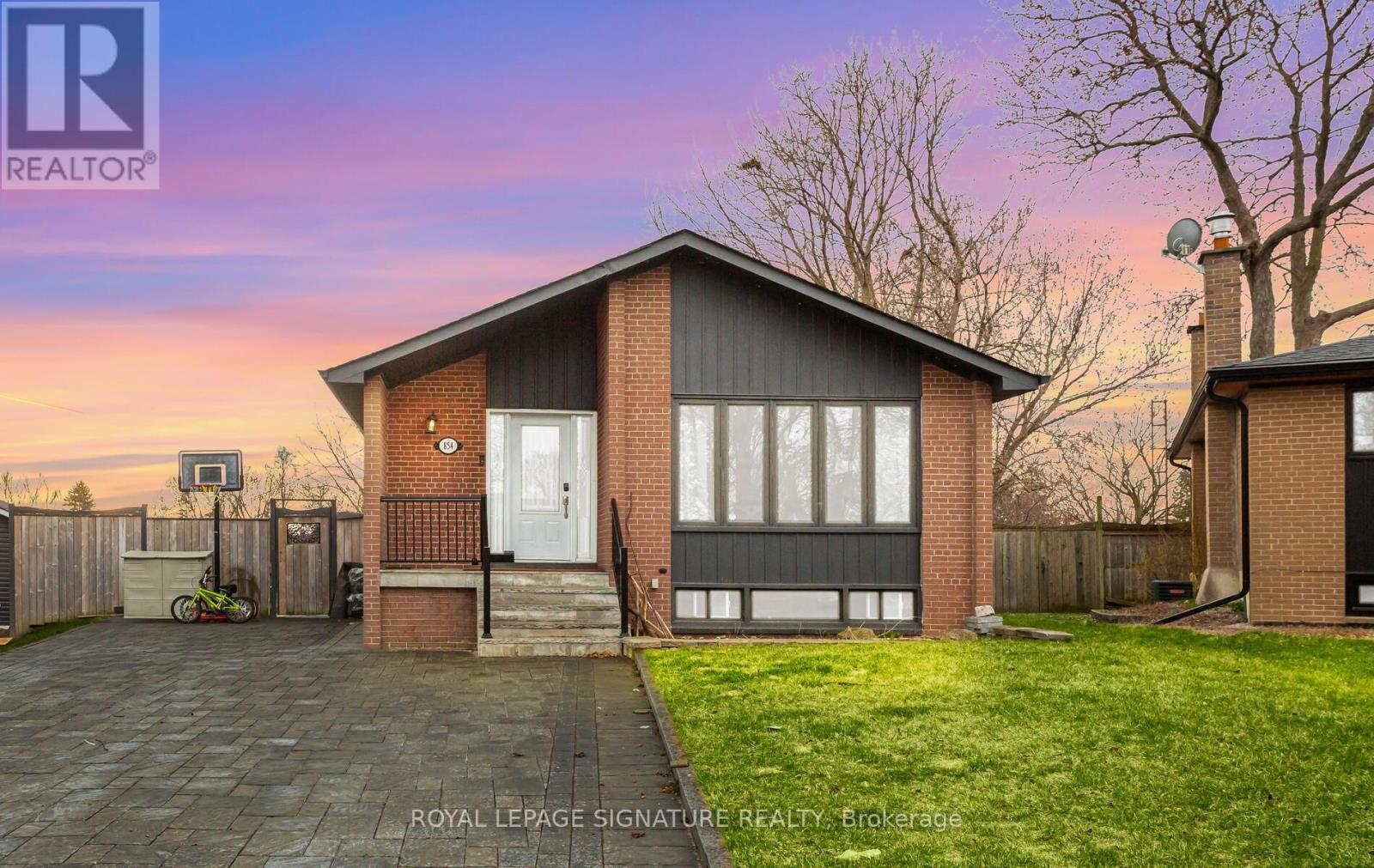 Property at 854 ANTONIO STREET image 1
