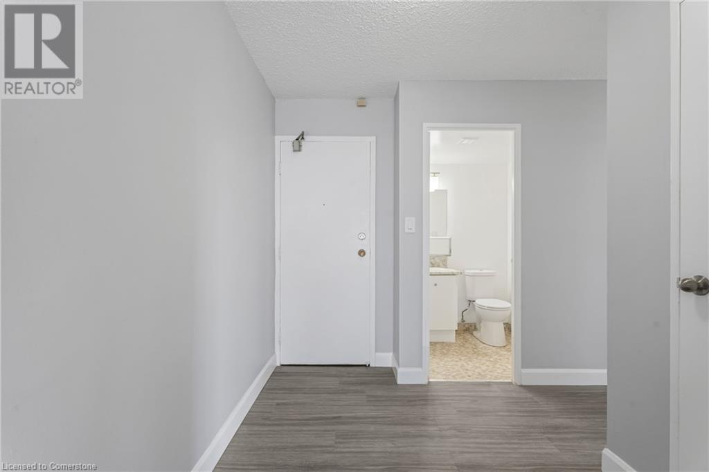 150 Charlton Avenue E Unit# 3308, Hamilton, Ontario  L8N 3X3 - Photo 2 - 40719340