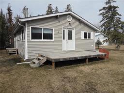 Property: 71 Wonderland Drive, Balaton Beach, Manitoba