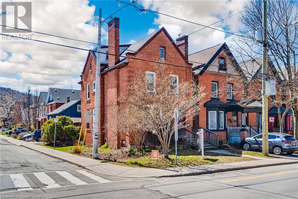 Property at 177 MARKLAND Street image 1
