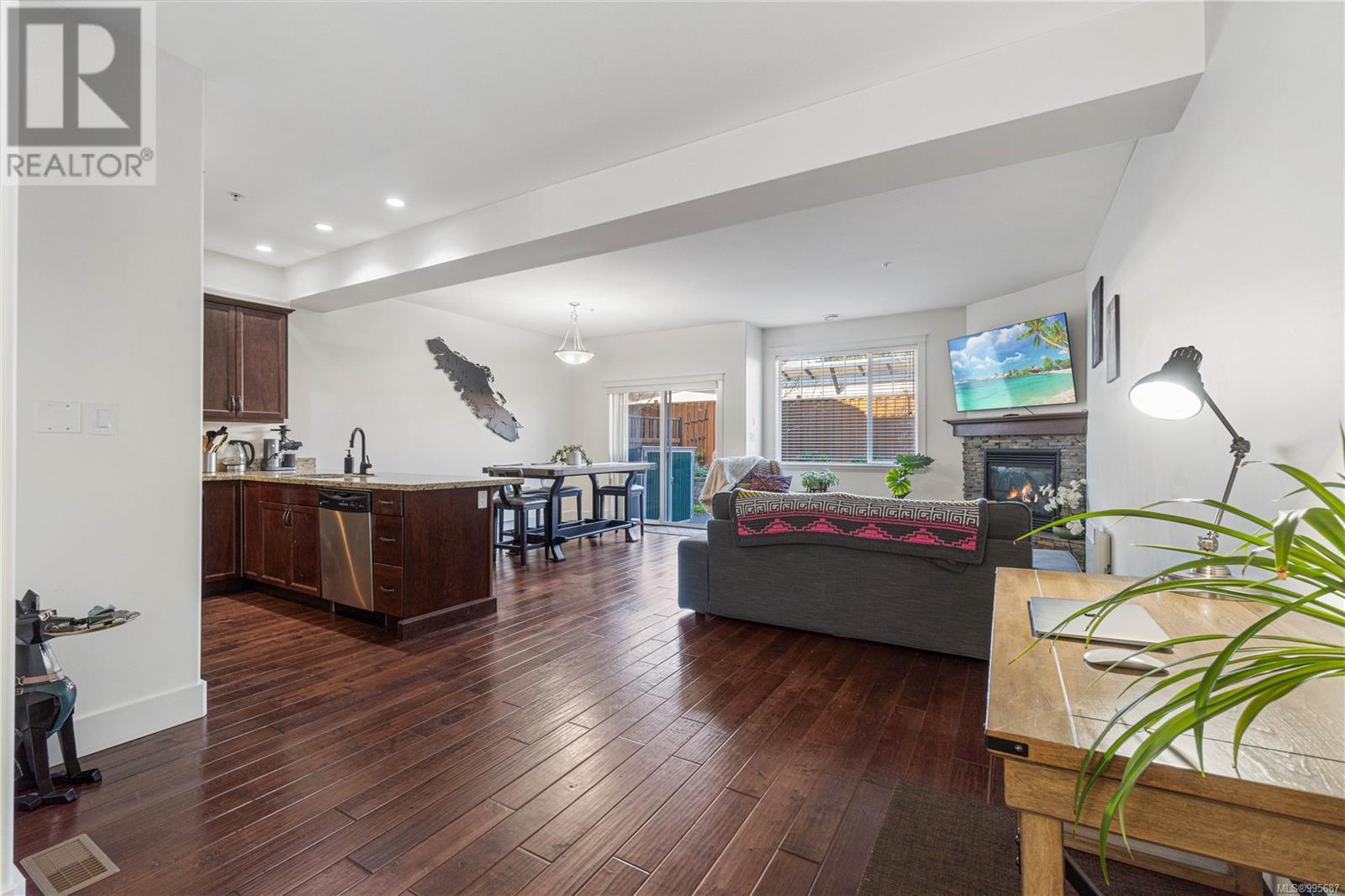12 344 Hirst Ave, Parksville real estate listing 995687 for sale