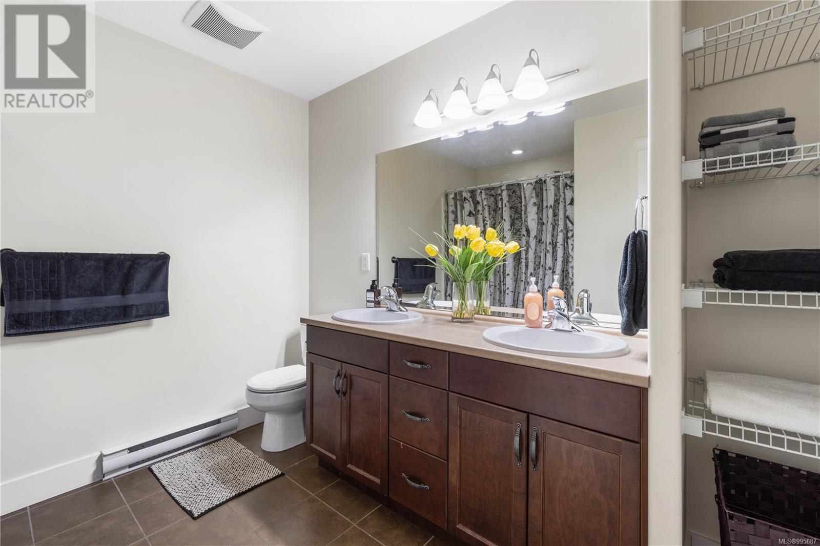 12 344 Hirst Ave, Parksville real estate listing 995687 for sale