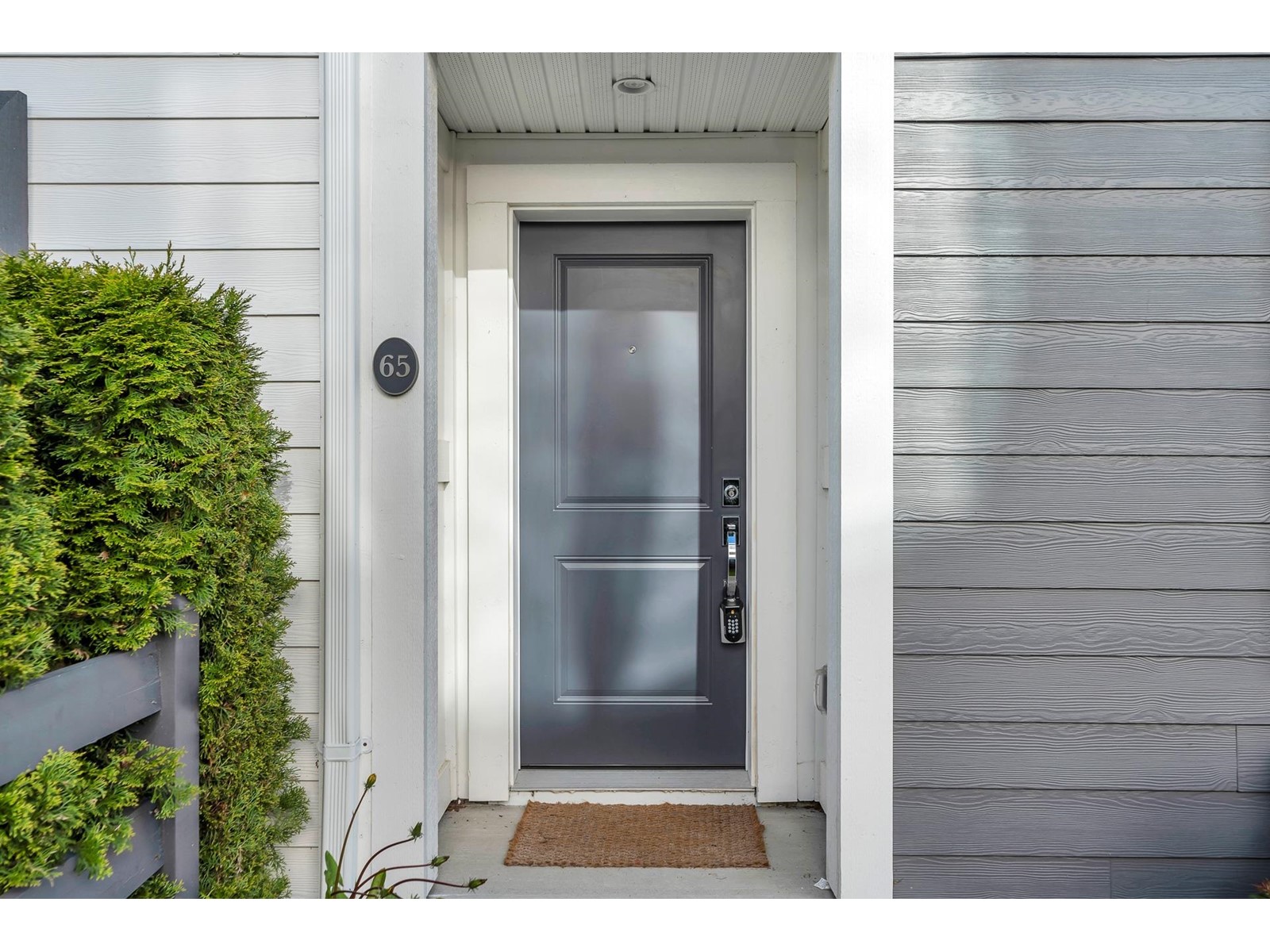 Property at 65 158 171 STREET image 3